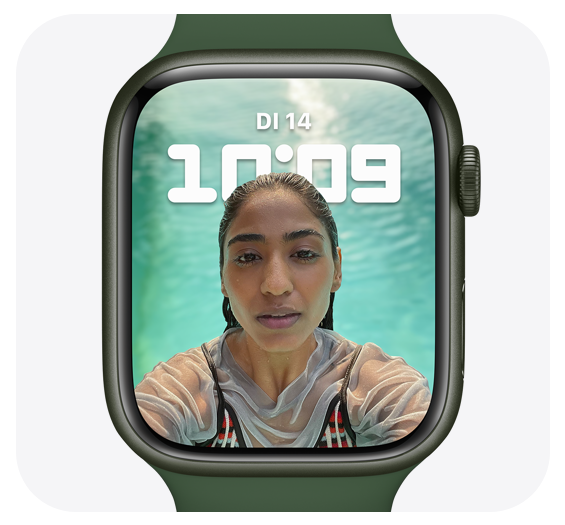 Apple-Watch-S7-Nike-Aluminium-45mm-Cellular-Sternenlicht-Sportarmband-platinumschwarz-4